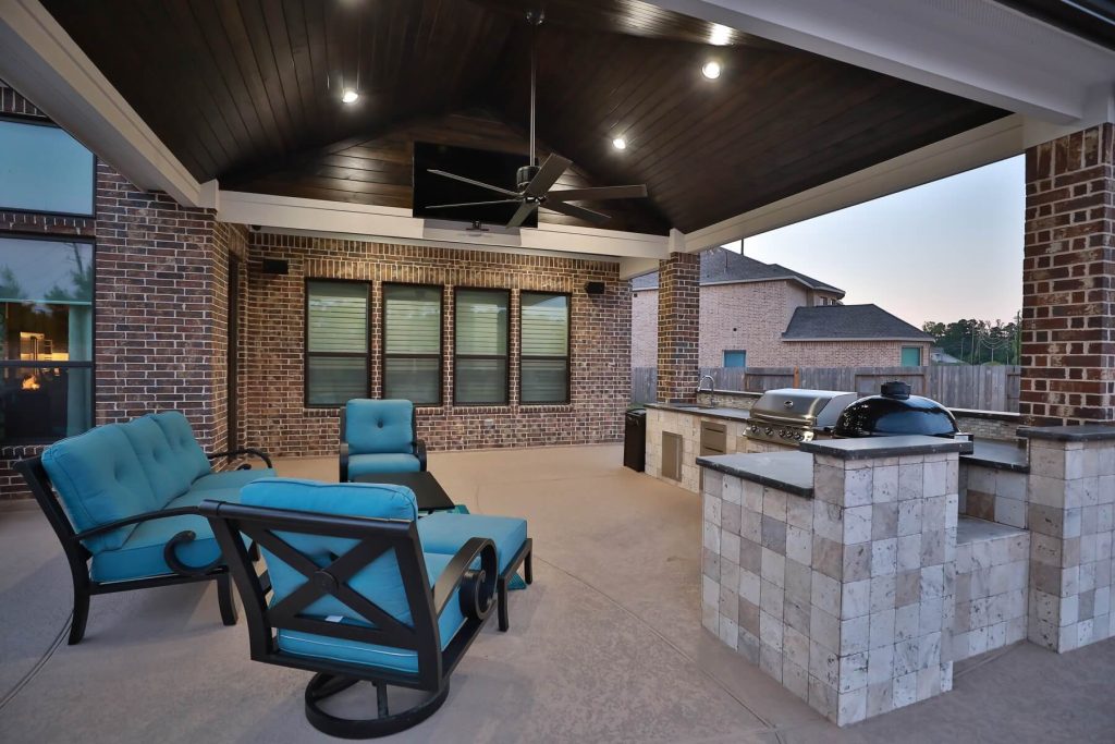 1_falling-leaves-25164-0016