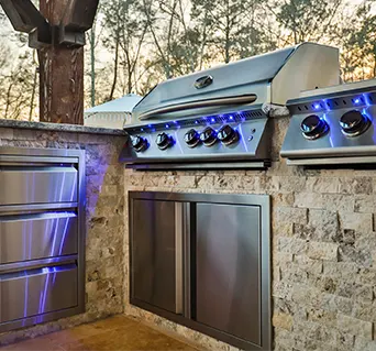 Outdoor Kitchen